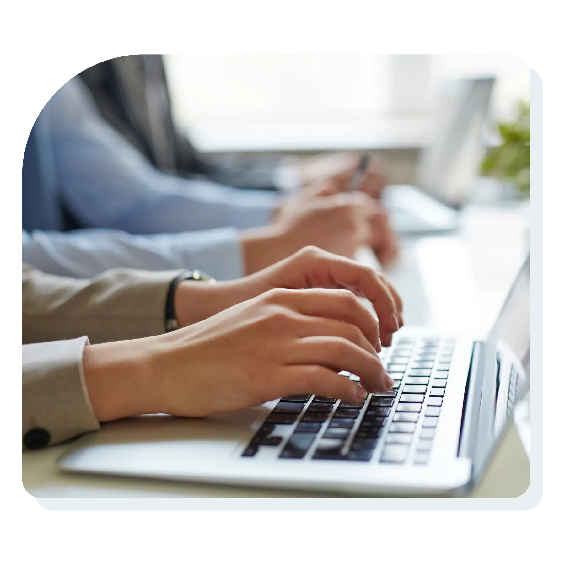 woman_hands_typing_on_a_computer